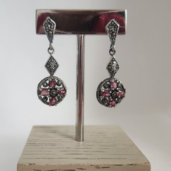 925 SILVER ART DECO STYLE EAR RINGS WITH GARNET AND MARCASITES. - Picture 3 of 7